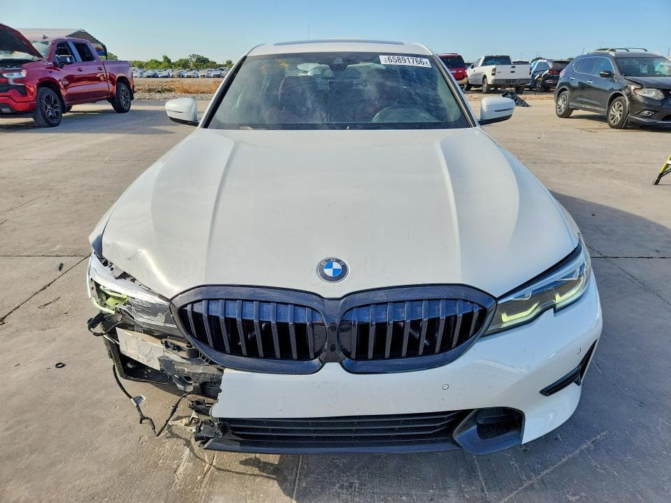 2022 BMW 330XI 5