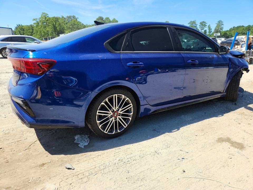 2021 KIA FORTE GT 3