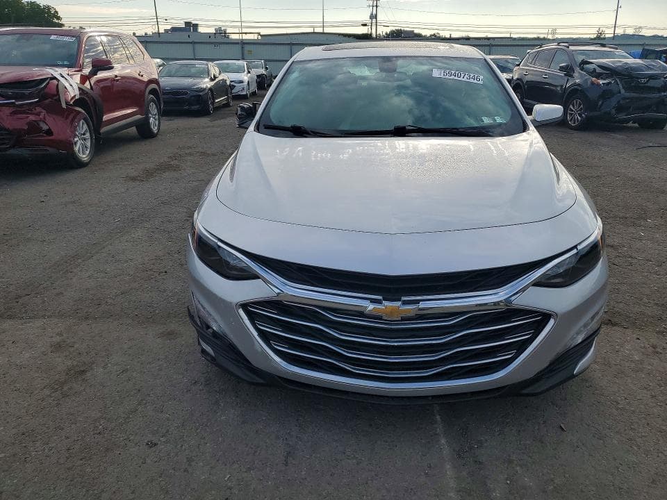 2021 CHEVROLET MALIBU LT 5