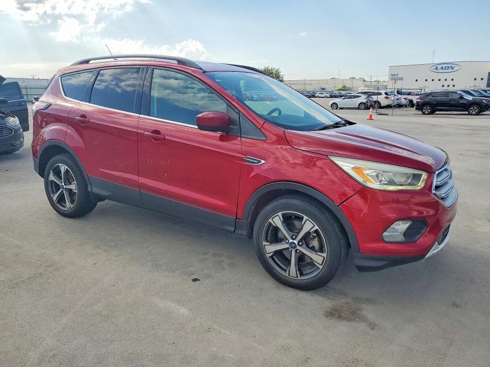 2018 FORD ESCAPE SEL 4