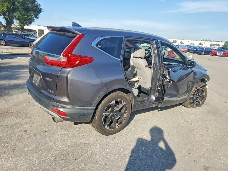 2017 HONDA CR-V TOURING 3