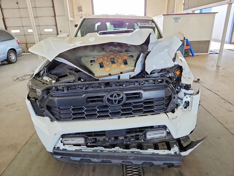 2024 TOYOTA TACOMA TRD SPORT 5