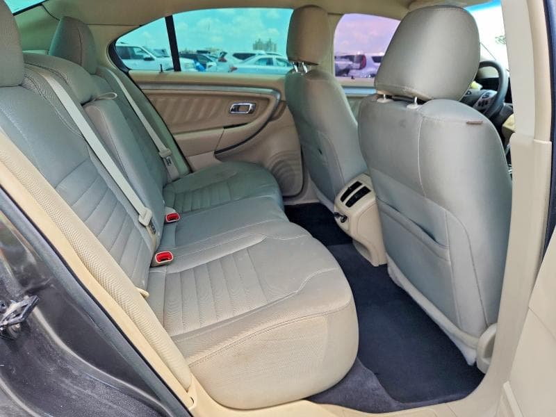 2017 FORD TAURUS SE 10