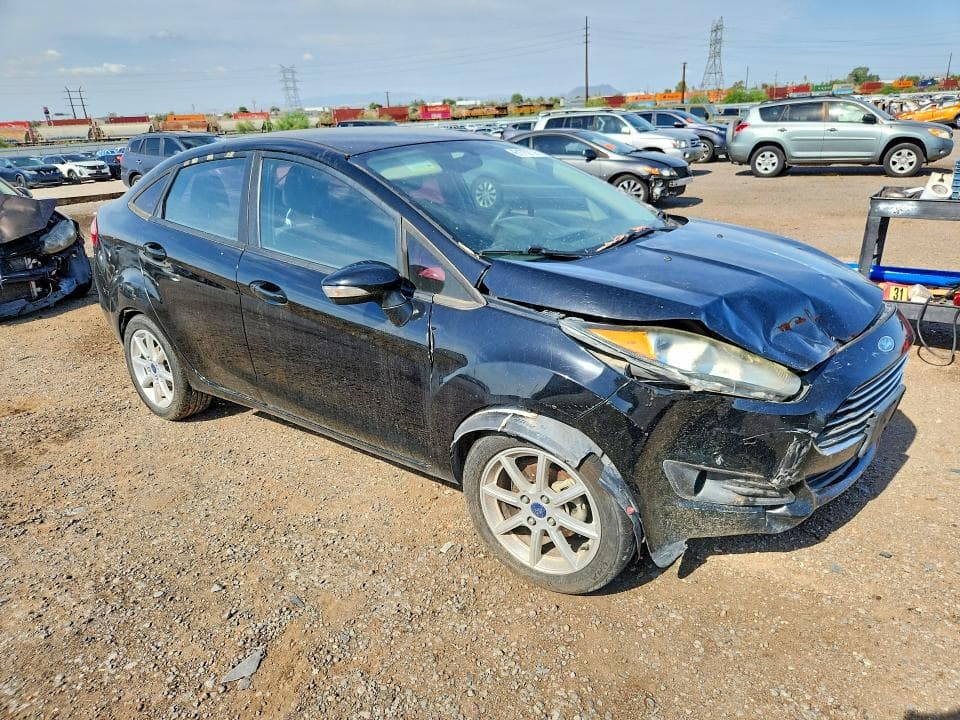 2017 FORD FIESTA SE 4