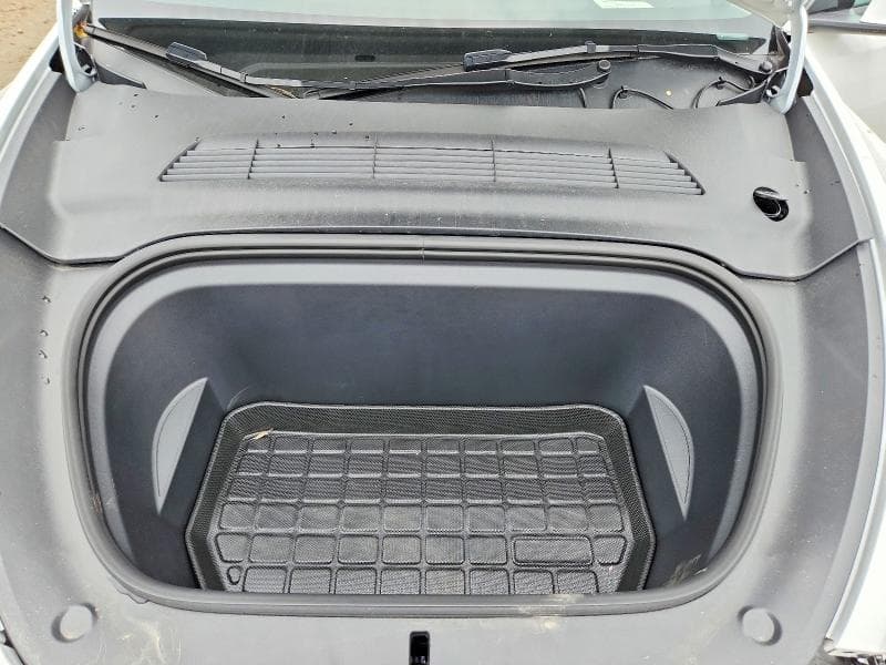 2023 TESLA MODEL Y 11