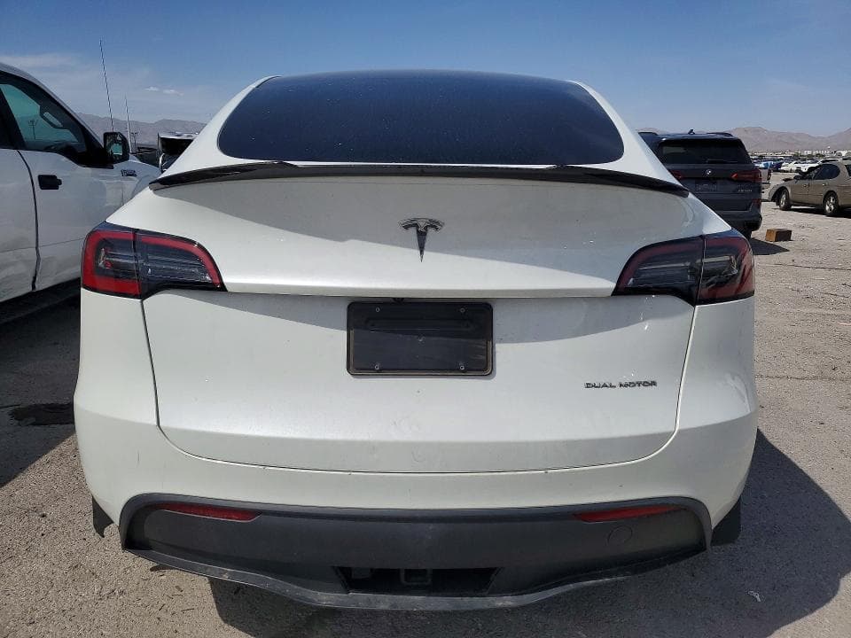 2023 TESLA MODEL Y 6