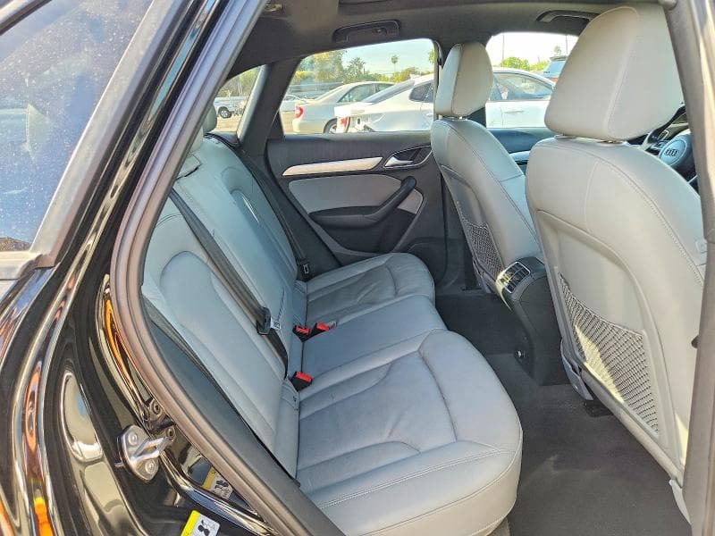 2018 AUDI Q3 PREMIUM 11