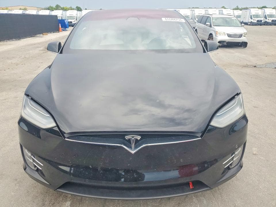 2020 TESLA MODEL X 5