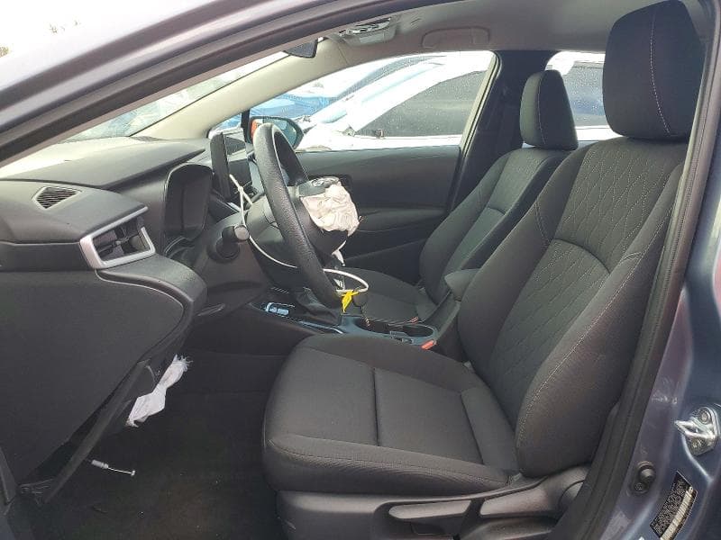 2025 TOYOTA COROLLA LE 7