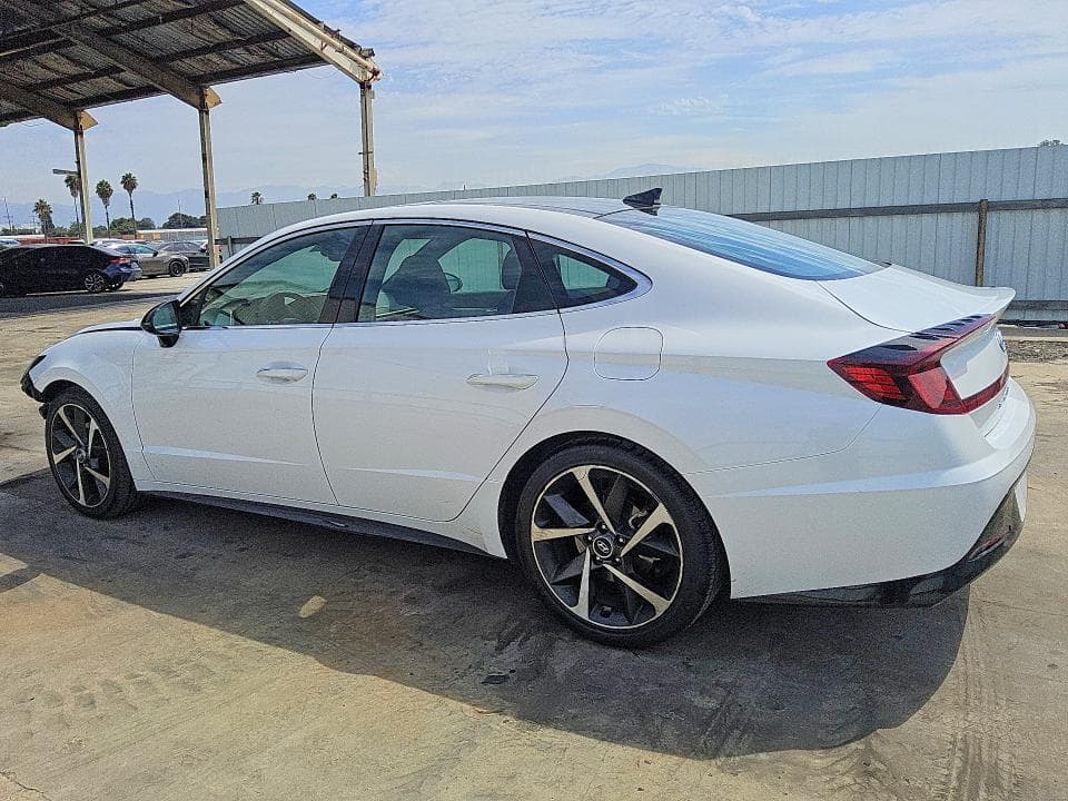 2023 HYUNDAI SONATA SEL PLUS 2