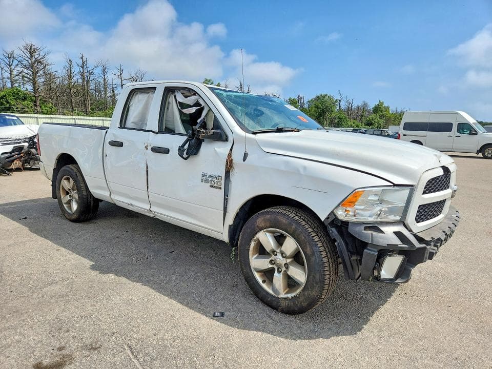 2019 RAM 1500 CLASSIC TRADESMAN 4
