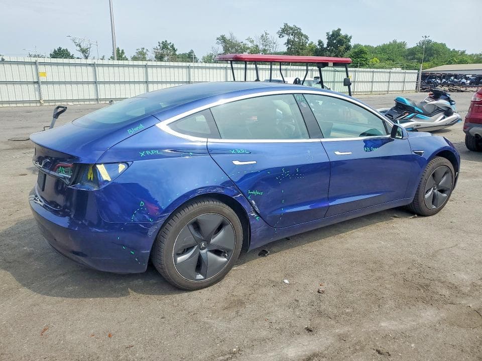2019 TESLA MODEL 3 3