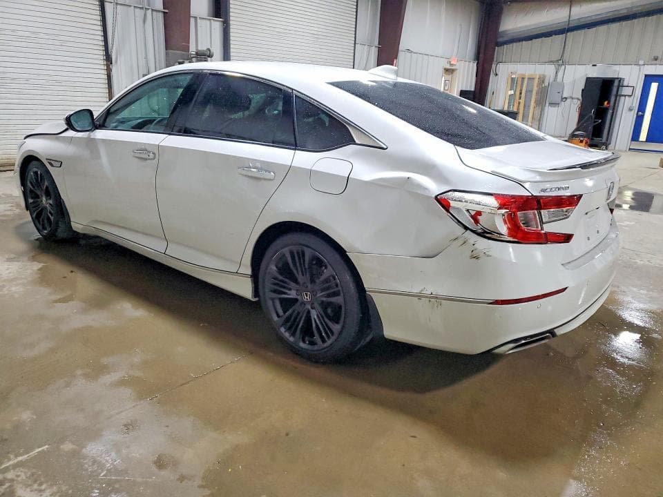 2018 HONDA ACCORD TOURING 2