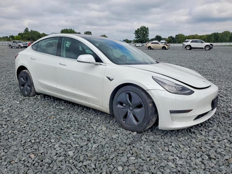 2019 TESLA MODEL 3 4