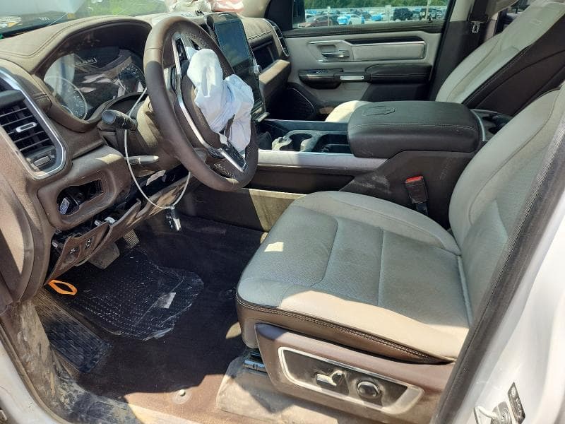 2025 RAM 1500 LARAMIE 7