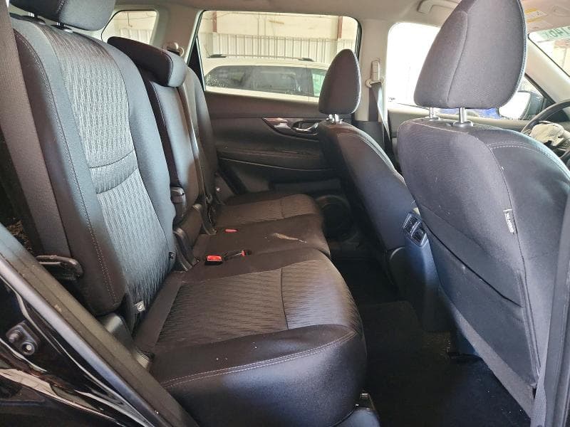 2018 NISSAN ROGUE SV 11