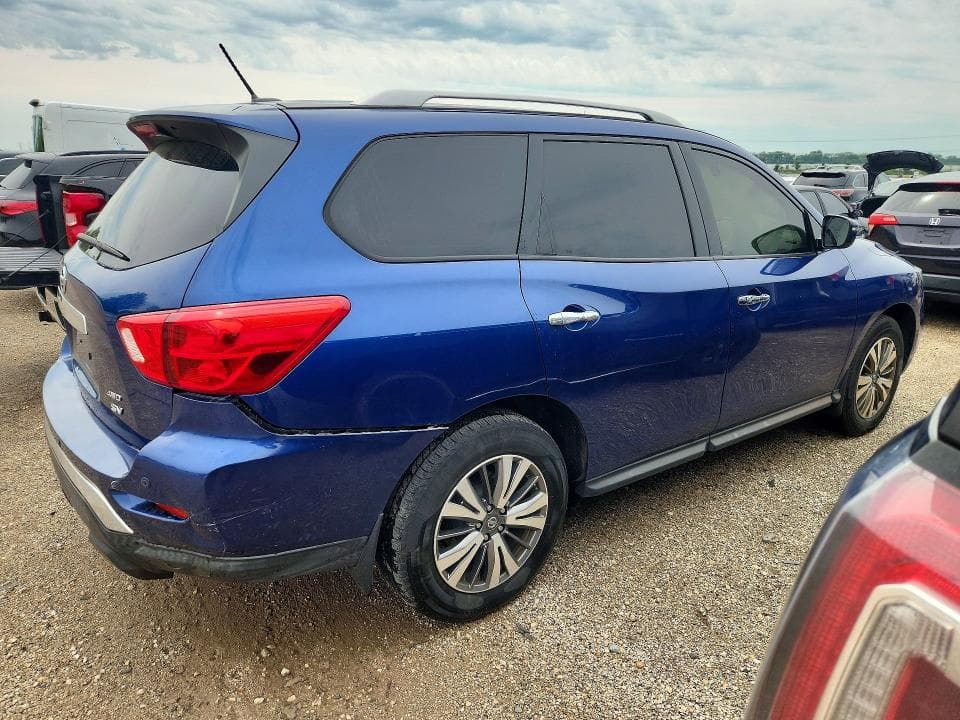 2018 NISSAN PATHFINDER SV 3