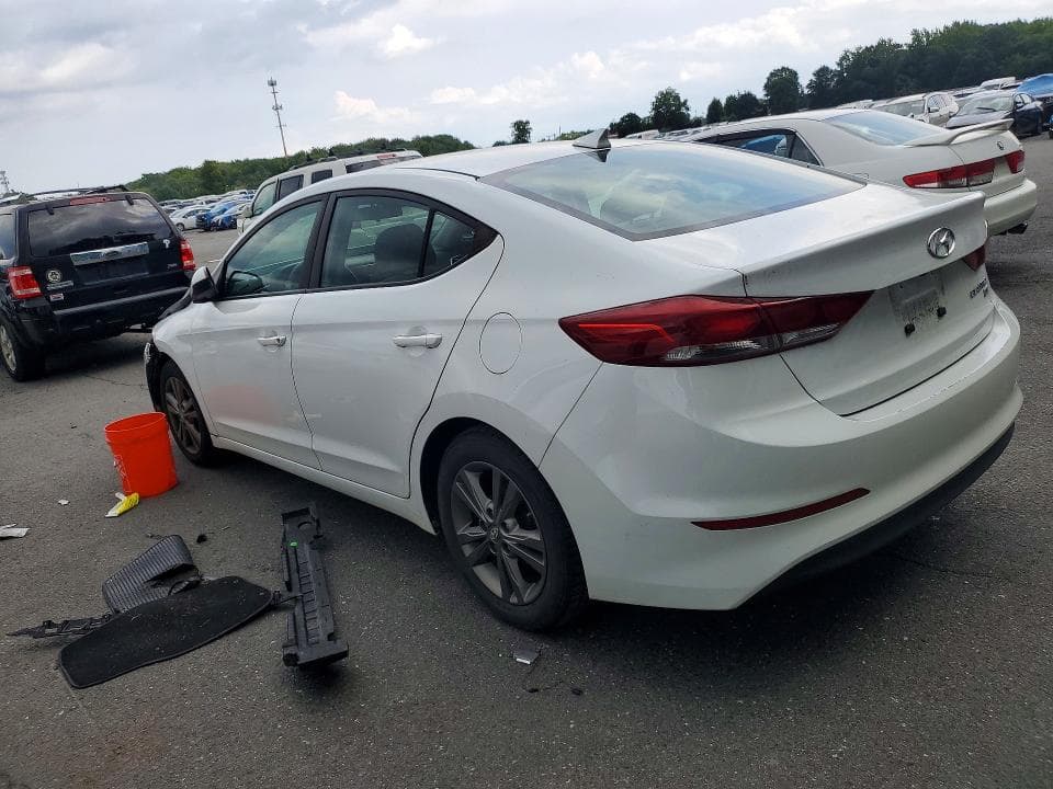 2017 HYUNDAI ELANTRA SE 2