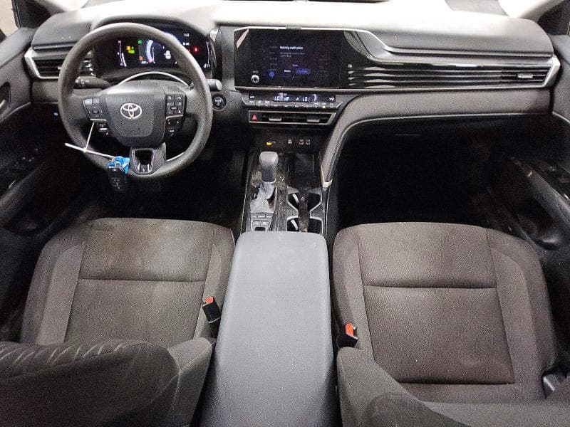 2026 TOYOTA CAMRY LE 8