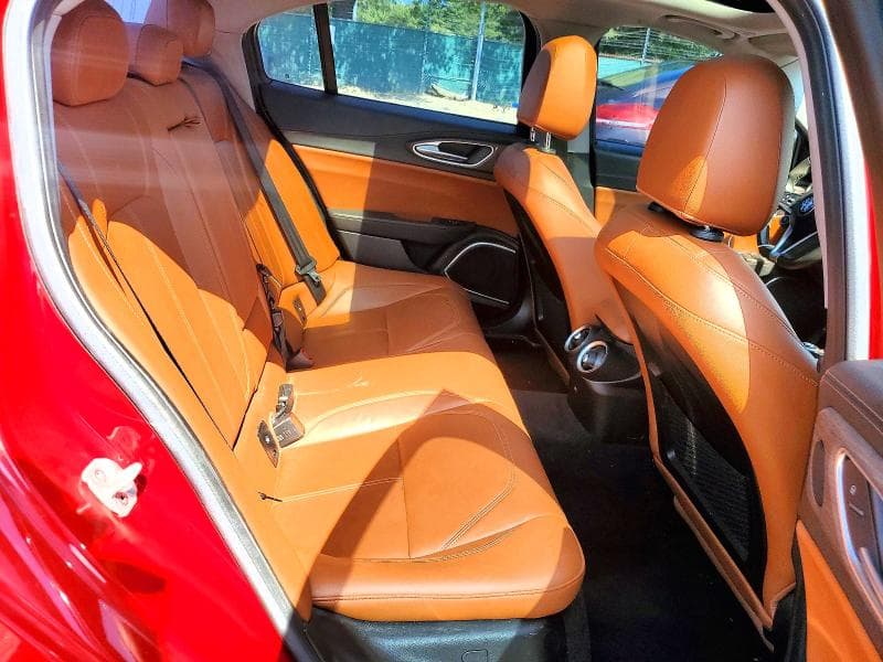 2019 ALFA ROMEO GIULIA TI 10