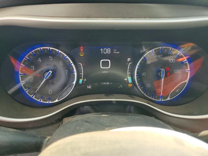 2023 CHRYSLER PACIFICA TOURING L 9