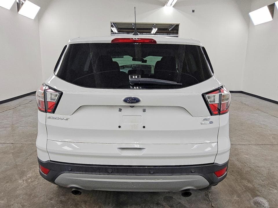 2017 FORD ESCAPE SE 6