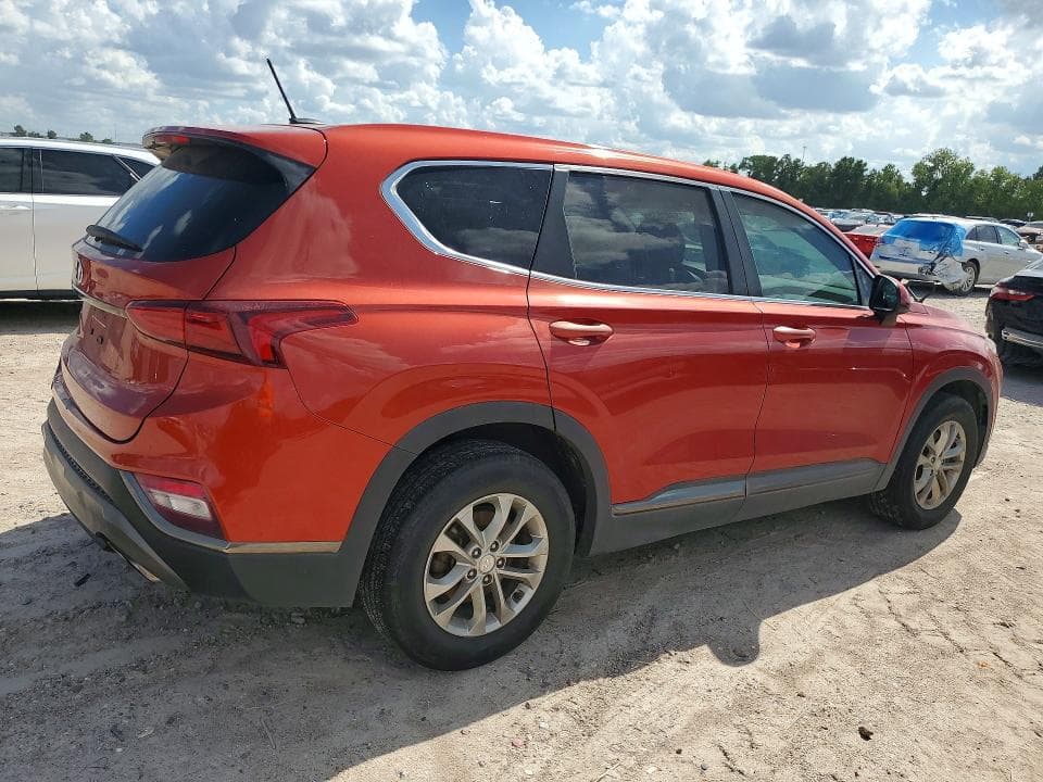 2019 HYUNDAI SANTA FE SE 3