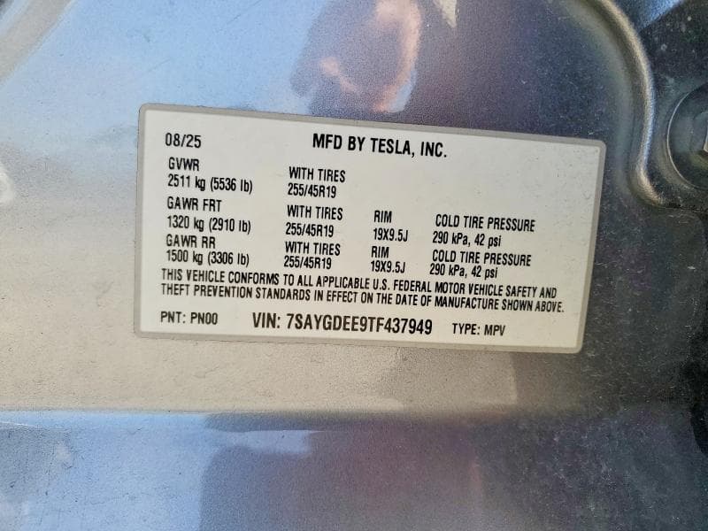 2026 TESLA MODEL Y 13
