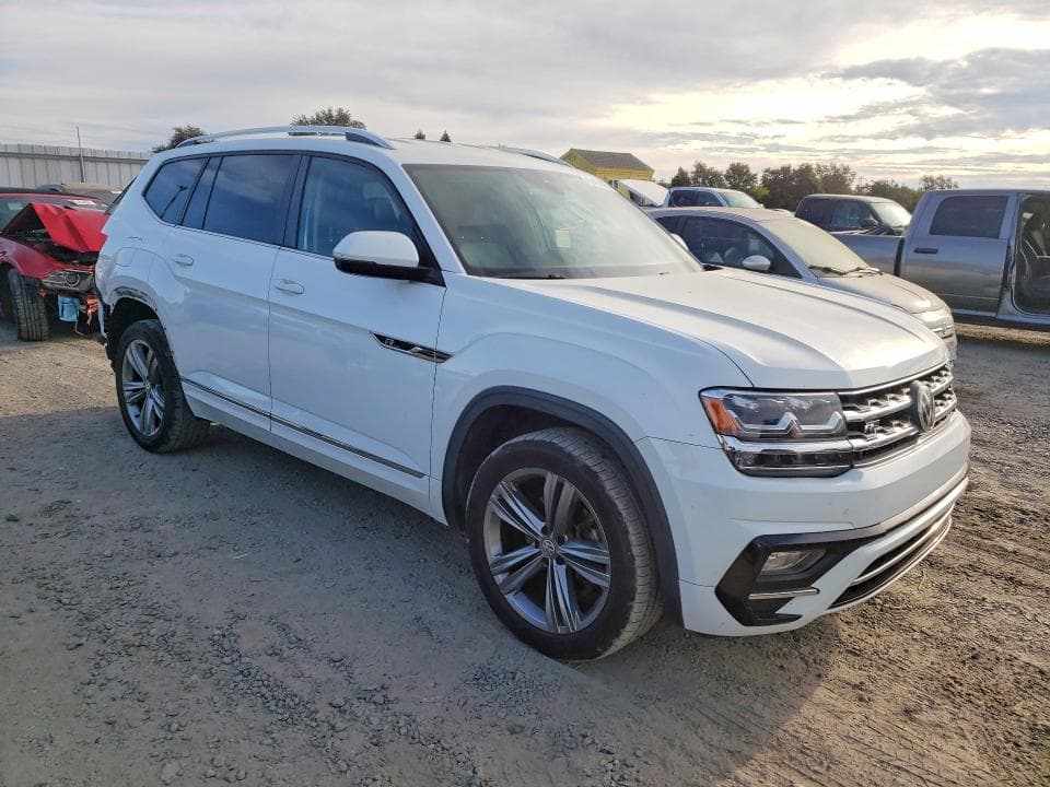 2018 VOLKSWAGEN ATLAS SE 4