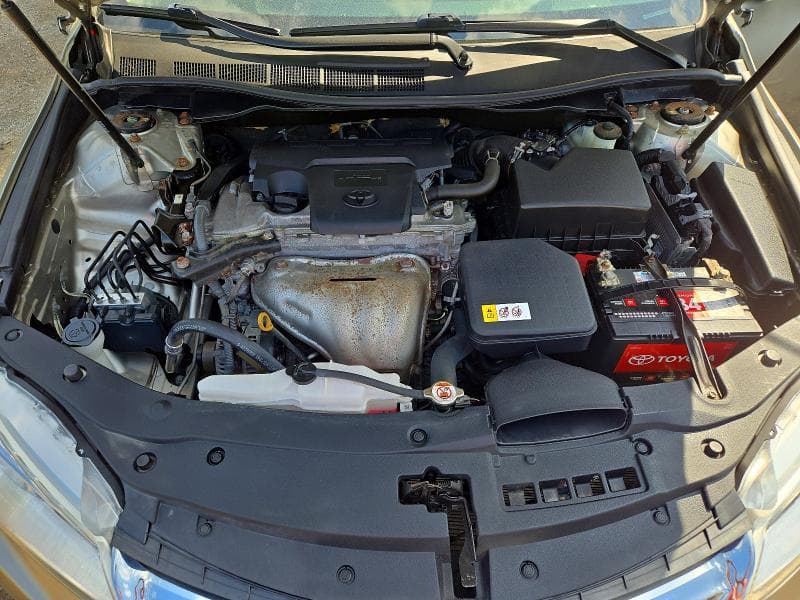 2017 TOYOTA CAMRY LE 11