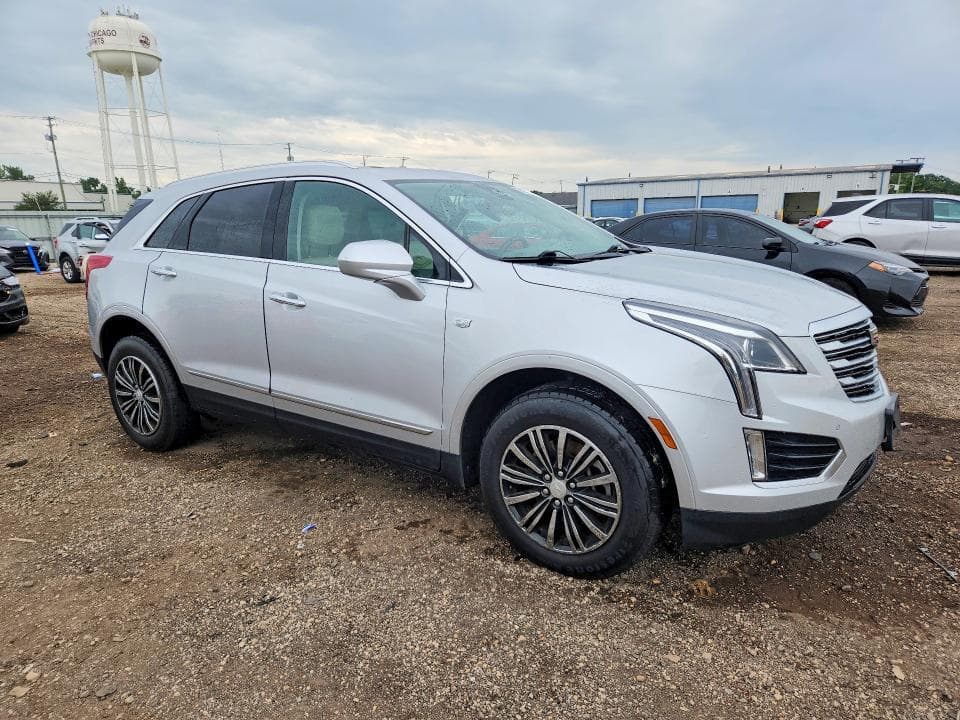 2017 CADILLAC XT5 LUXURY 4