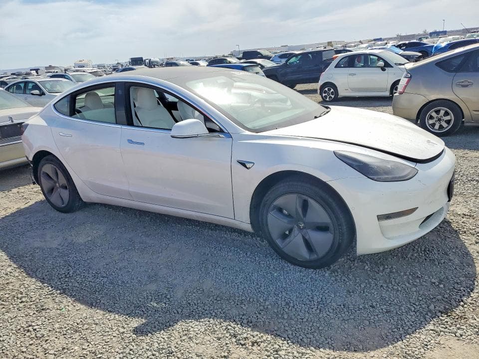 2020 TESLA MODEL 3 4