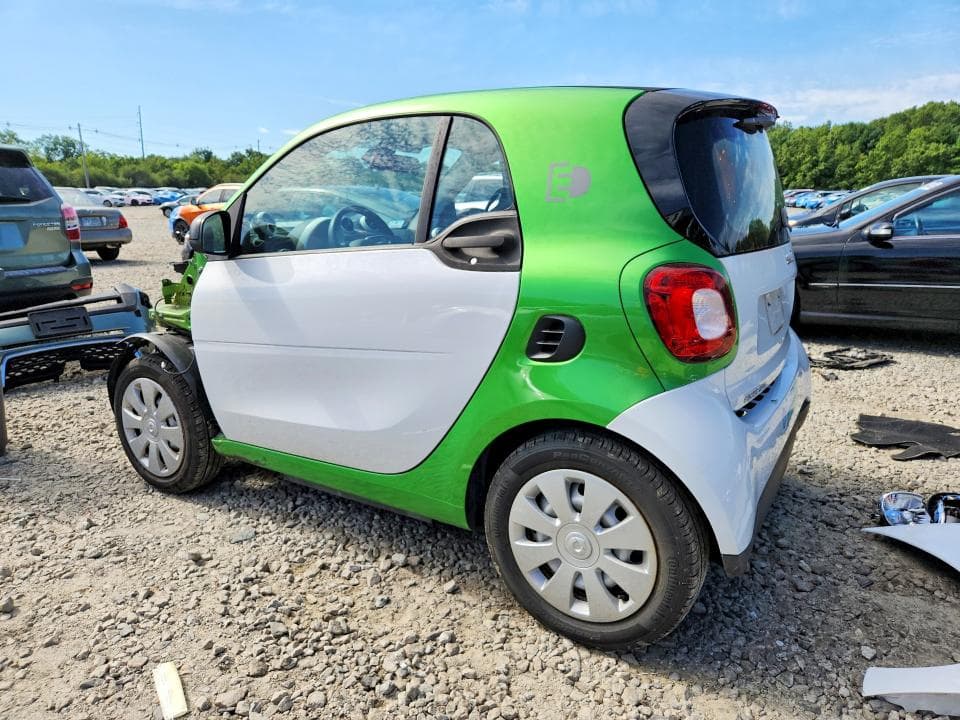 2018 SMART FORTWO 2
