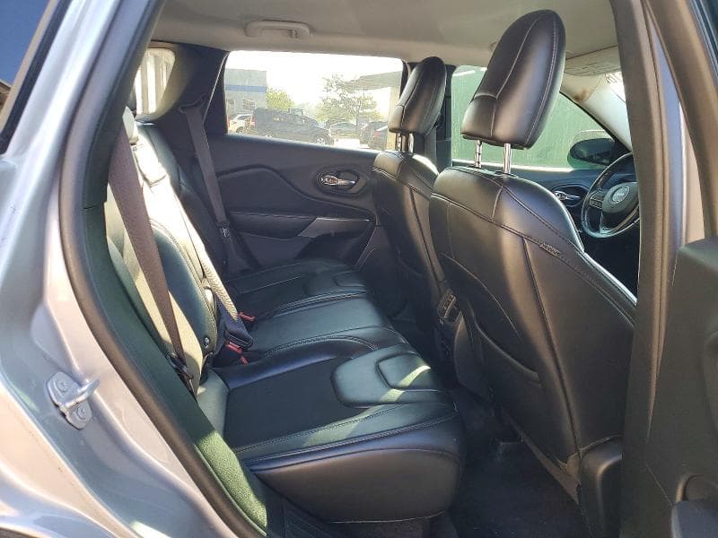 2019 JEEP CHEROKEE LATITUDE PLUS 11