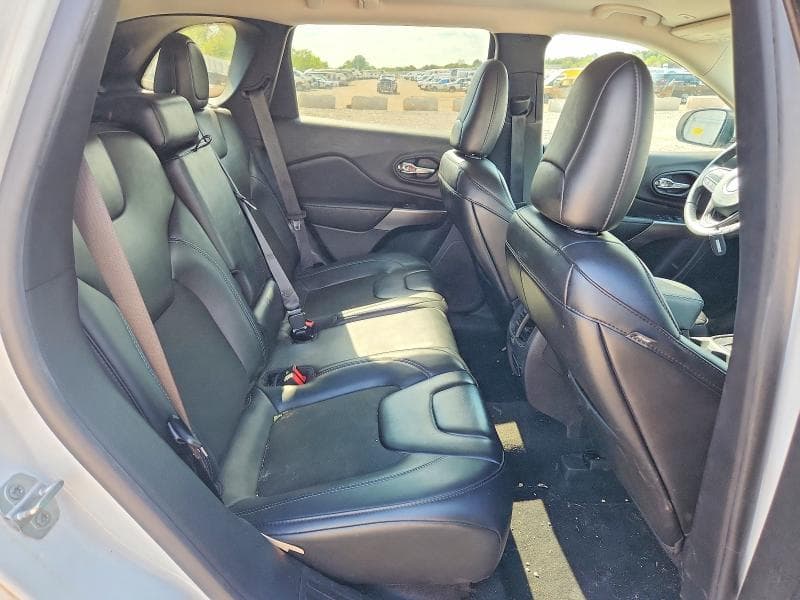 2019 JEEP CHEROKEE LATITUDE PLUS 11