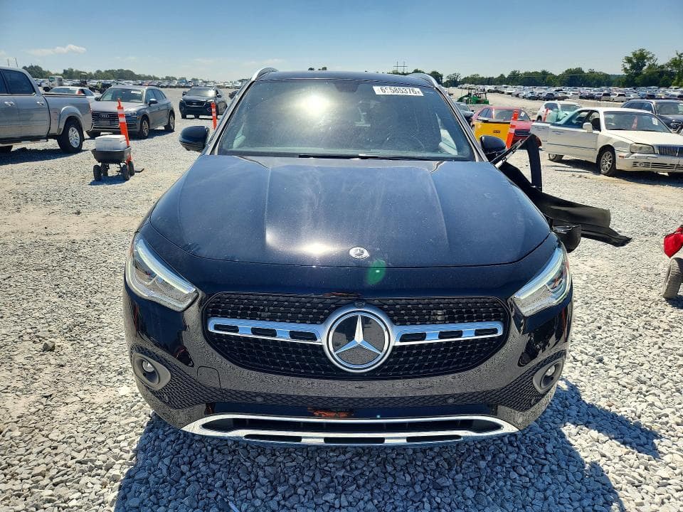 2023 MERCEDES-BENZ GLA 250 5