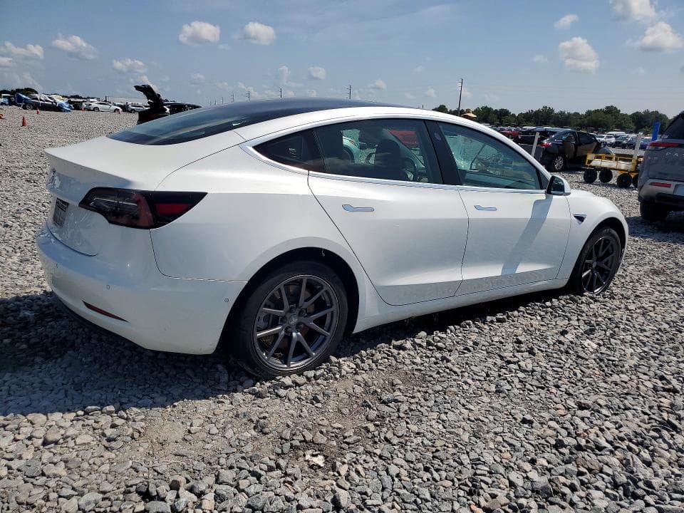 2019 TESLA MODEL 3 3