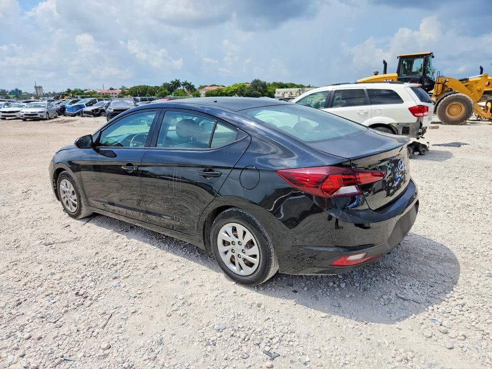 2020 HYUNDAI ELANTRA SE 2