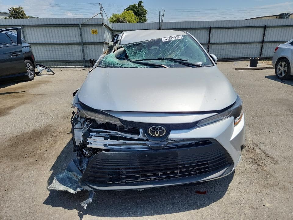 2024 TOYOTA COROLLA LE 5