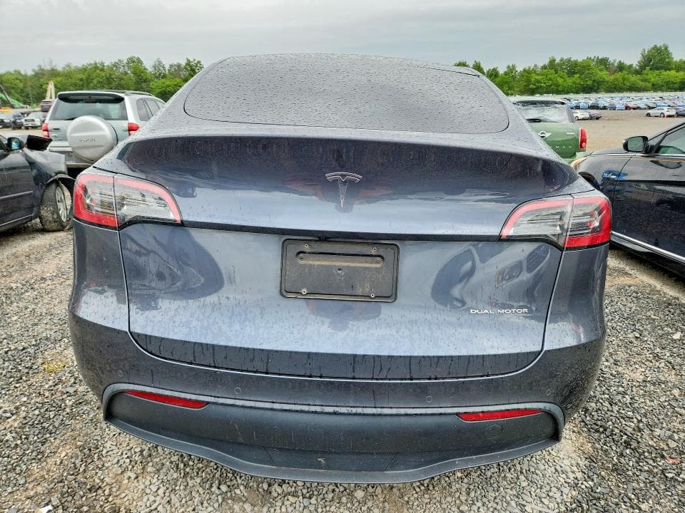2022 TESLA MODEL Y 6