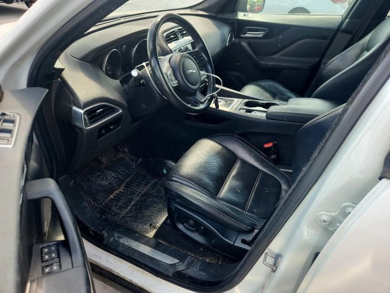 2017 JAGUAR F-PACE PRESTIGE 7