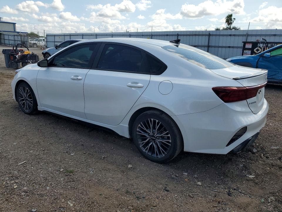 2023 KIA FORTE GT LINE 2