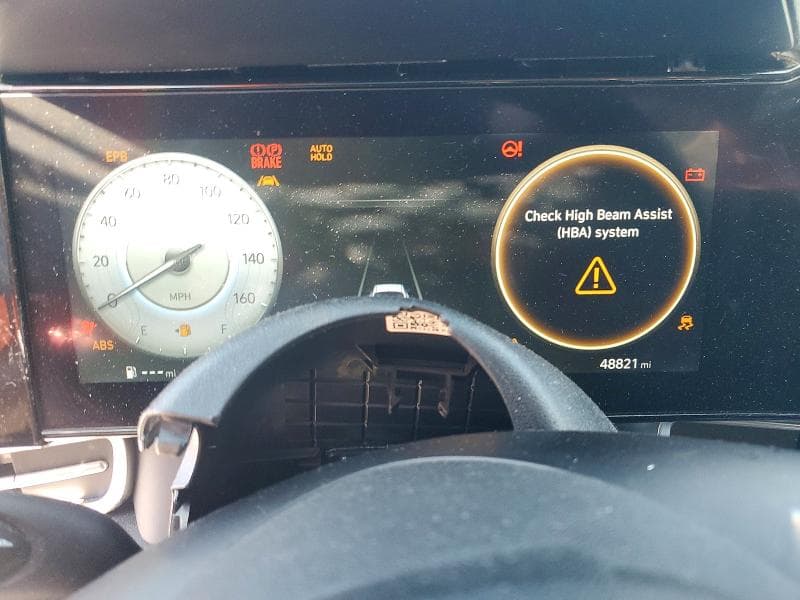 2021 HYUNDAI ELANTRA LIMITED 9