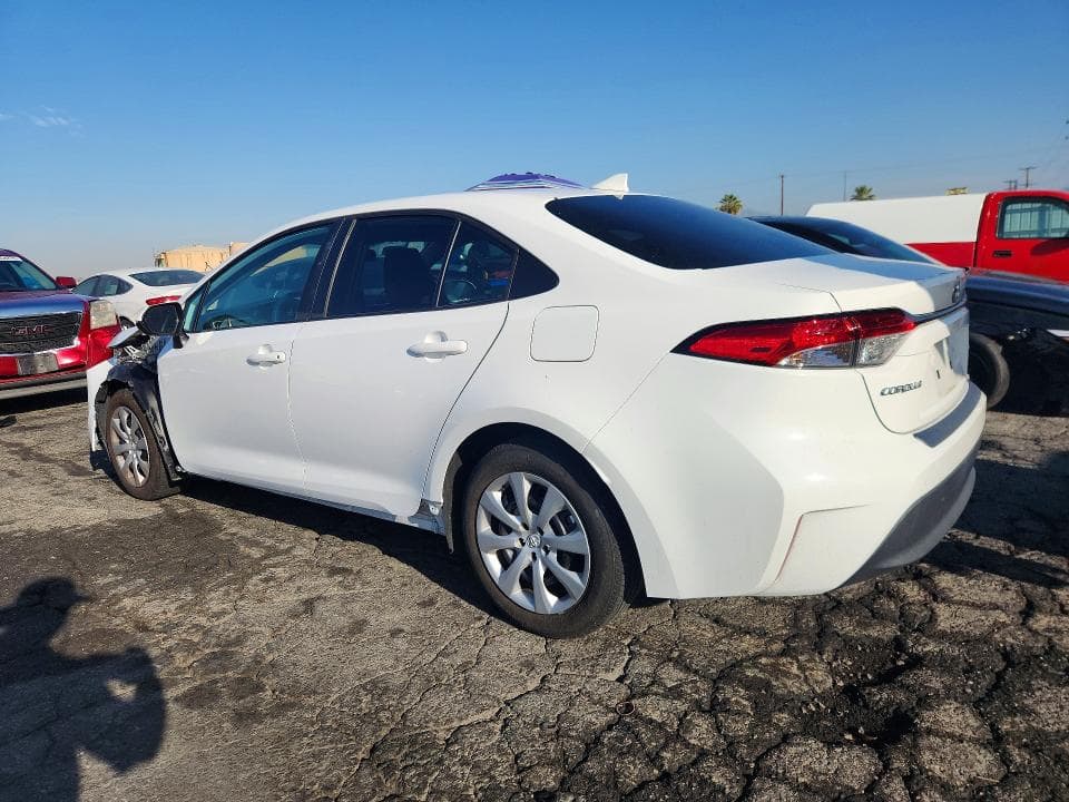 2023 TOYOTA COROLLA LE 2
