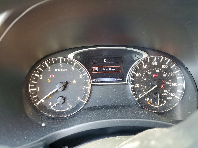 2017 NISSAN PATHFINDER S 9