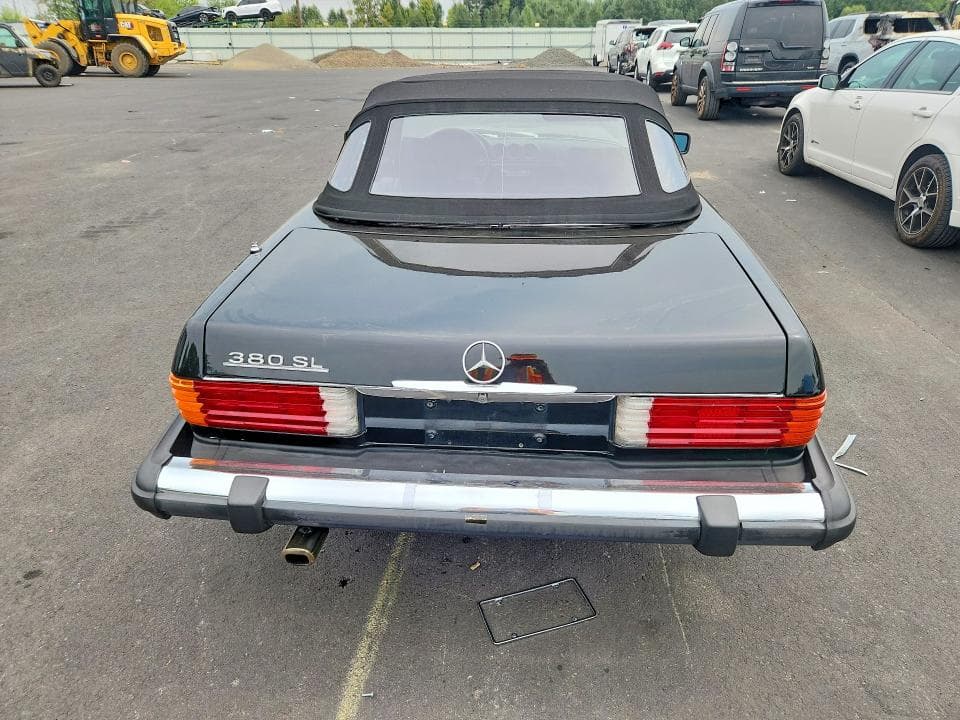 1981 MERCEDES-BENZ 380 SL 6