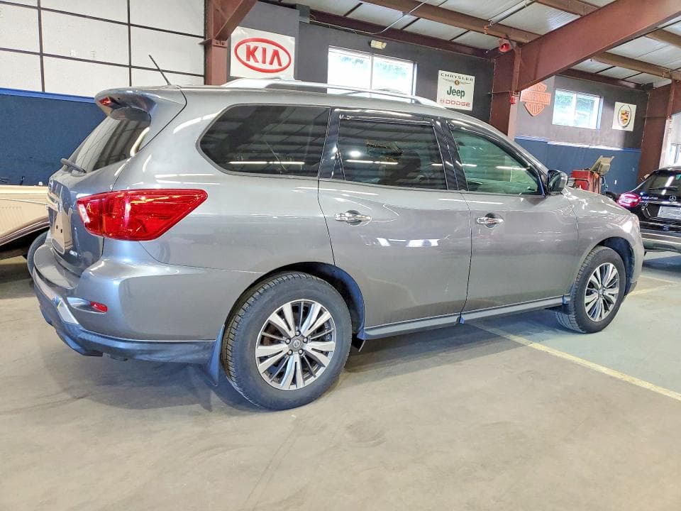 2018 NISSAN PATHFINDER S 3