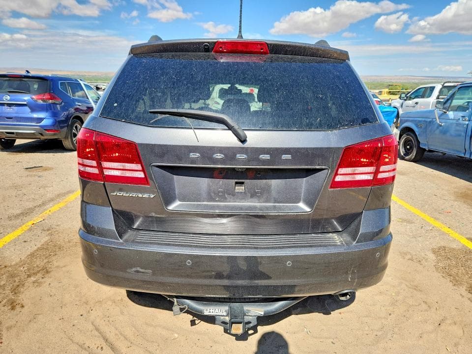 2020 DODGE JOURNEY SE 6