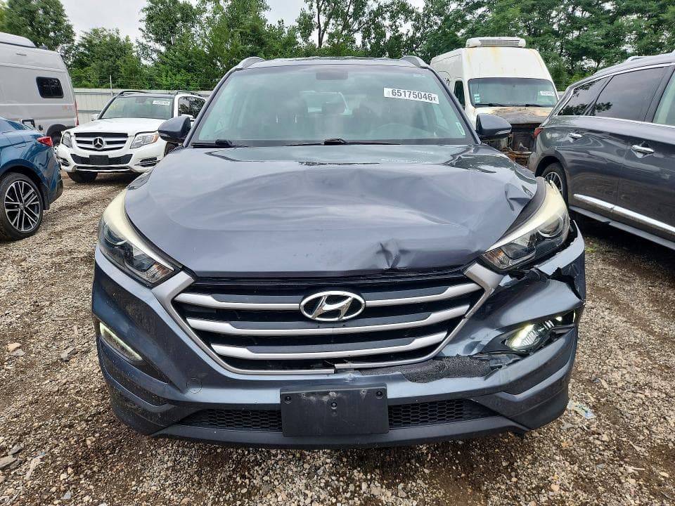2017 HYUNDAI TUCSON SE PLUS 5