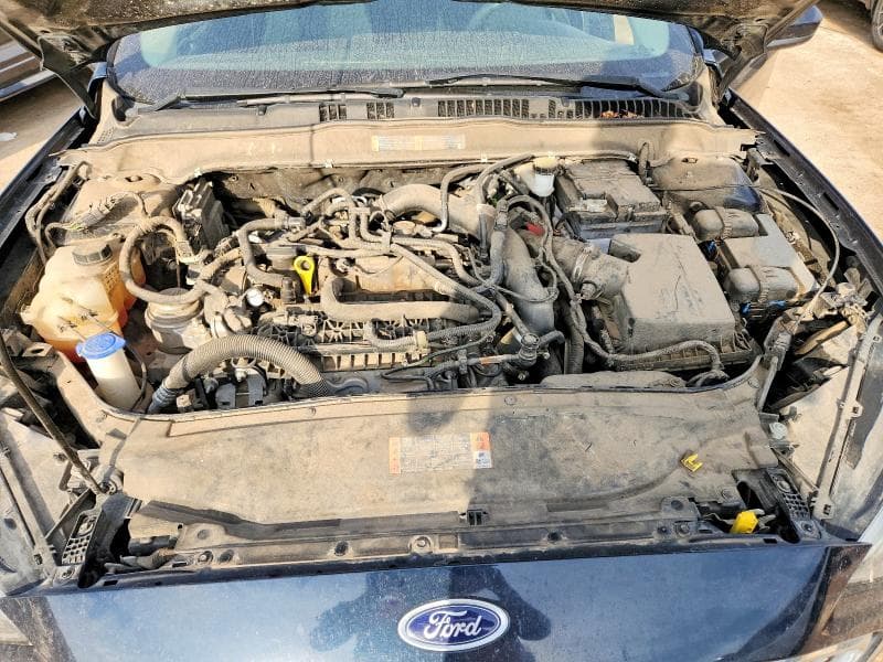 2020 FORD FUSION SE 11